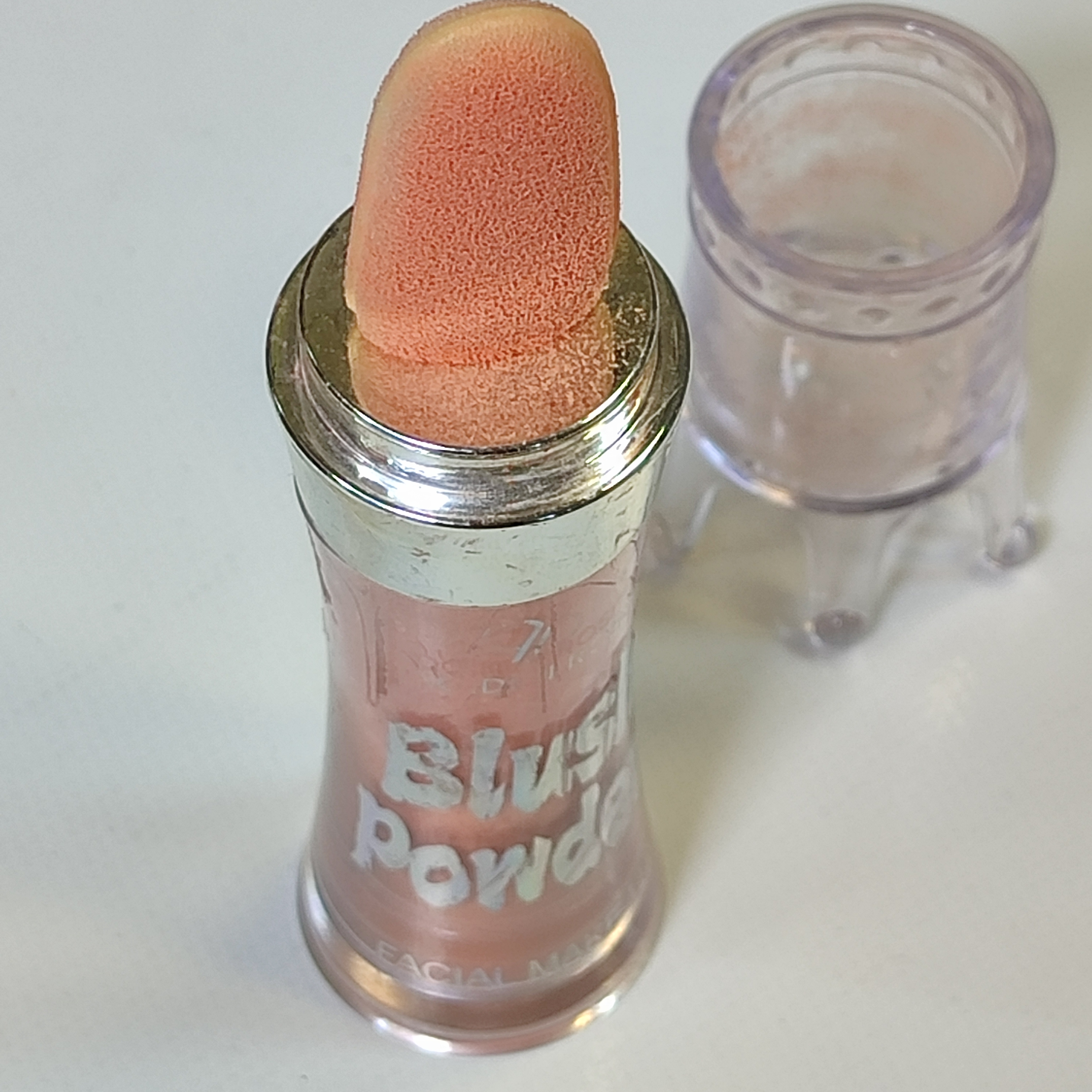 رژگونه پودری